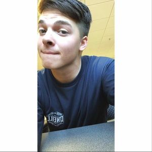 Meet your Posher, Christian